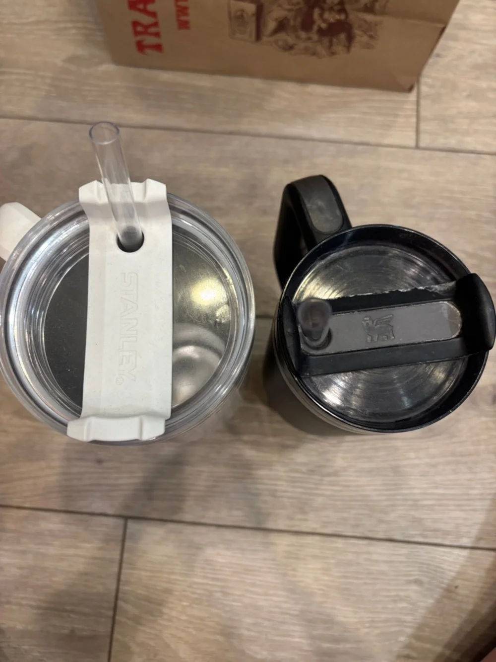 2 Stanley White Confetti & Black Insulated Travel Mugs with Handles - Picture 6 of 8